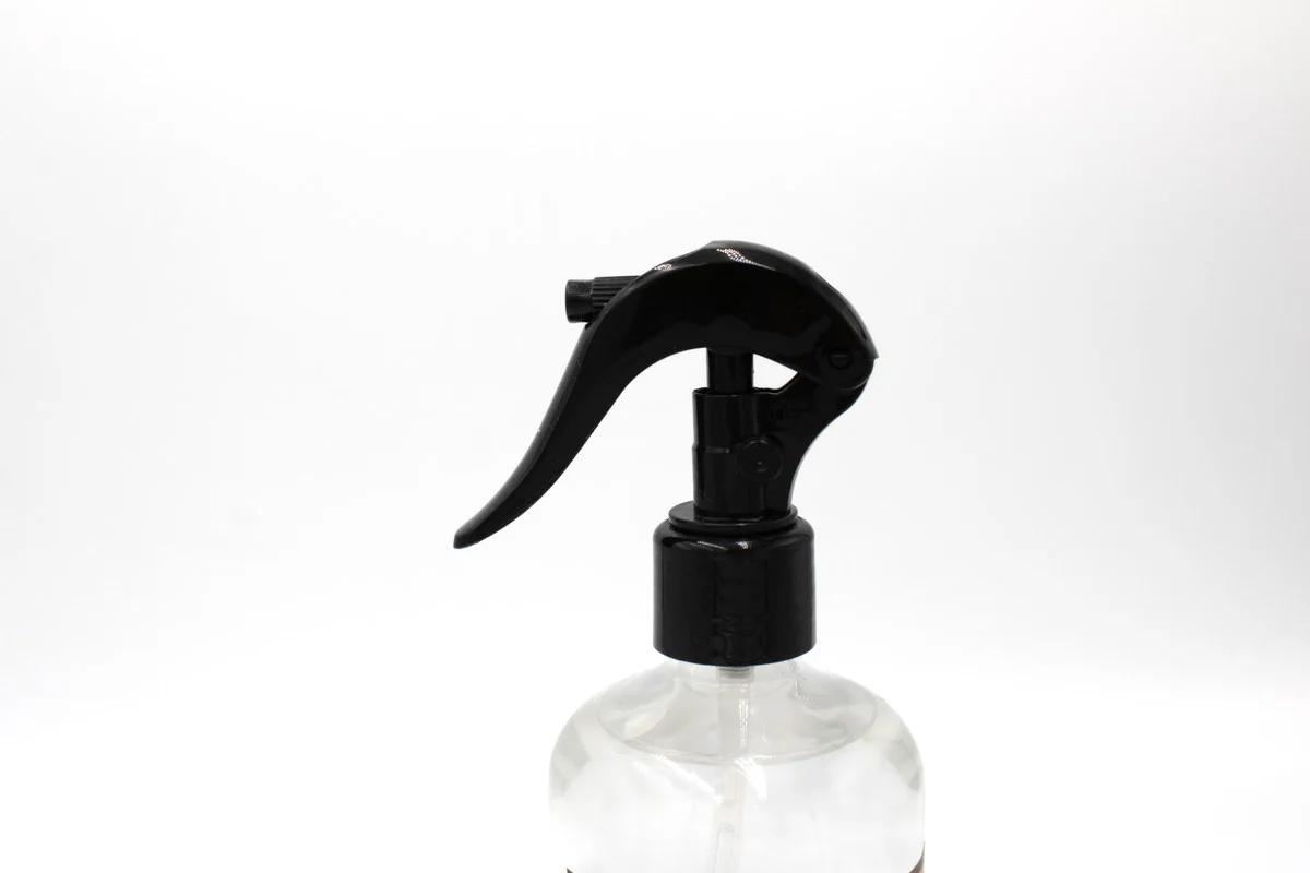 Amazing Creation Oud Lavender Room & Linen Mist, Room Freshener 300ml - Image 4