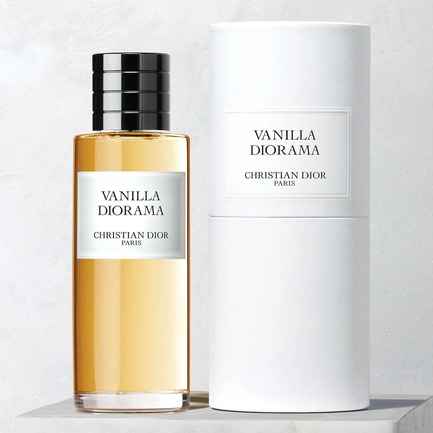 Christian Dior Vanilla Diorama Perfume For Unisex EDP 250ml
