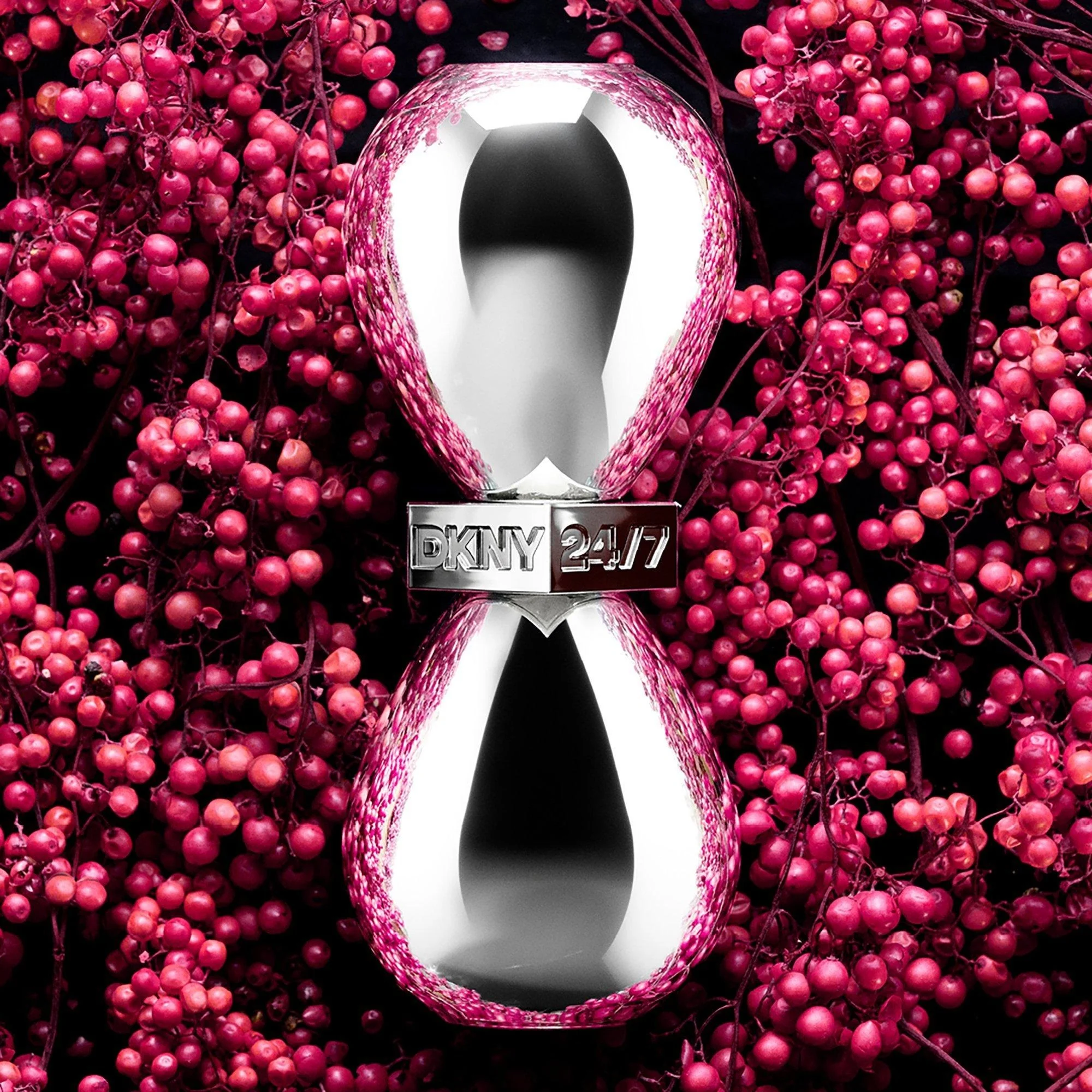 Donna Karan 24/7 Perfume For Women EDP 100ml - Image 3