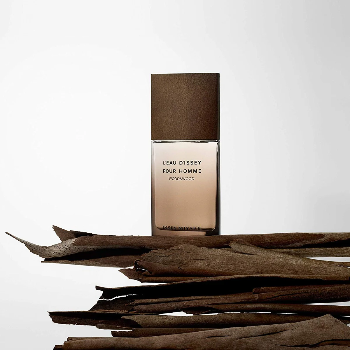 ISSEY MIYAKE L'Eau D'Issey Pour Homme Wood & Wood Eau De Parfum Intense Spray For Men, 100 ml-3.3Oz - Image 3